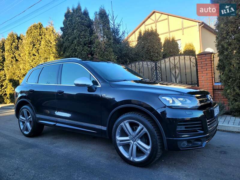 Внедорожник / Кроссовер Volkswagen Touareg 2013 в Хмельницком