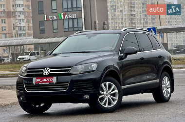 Позашляховик / Кросовер Volkswagen Touareg 2011 в Києві