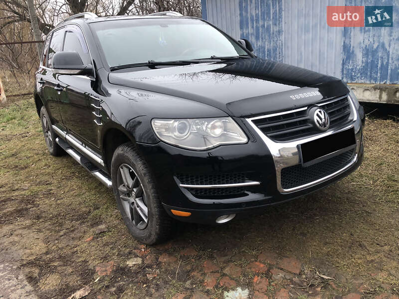 Позашляховик / Кросовер Volkswagen Touareg 2007 в Сумах
