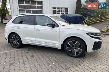 Позашляховик / Кросовер Volkswagen Touareg 2023 в Одесі