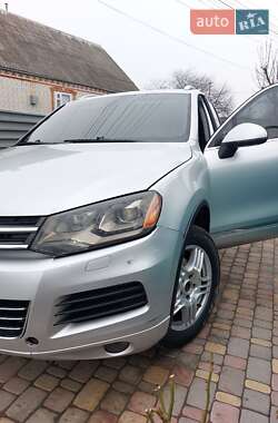 Внедорожник / Кроссовер Volkswagen Touareg 2010 в Гайсине