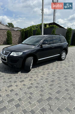 Внедорожник / Кроссовер Volkswagen Touareg 2008 в Кропивницком