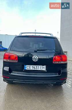 Внедорожник / Кроссовер Volkswagen Touareg 2006 в Черновцах