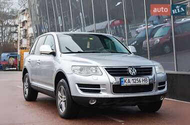 Внедорожник / Кроссовер Volkswagen Touareg 2009 в Борисполе