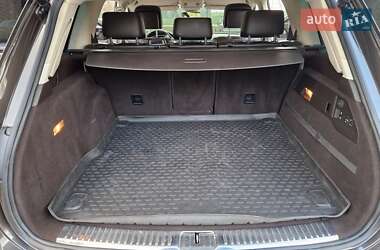 Внедорожник / Кроссовер Volkswagen Touareg 2015 в 