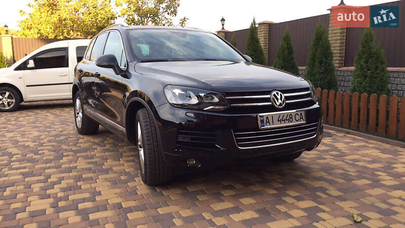 Внедорожник / Кроссовер Volkswagen Touareg 2011 в Белой Церкви