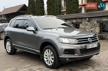 Внедорожник / Кроссовер Volkswagen Touareg 2011 в Хмельницком