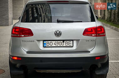 Внедорожник / Кроссовер Volkswagen Touareg 2011 в Хмельницком