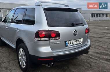 Позашляховик / Кросовер Volkswagen Touareg 2008 в Києві