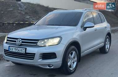 Внедорожник / Кроссовер Volkswagen Touareg 2012 в 