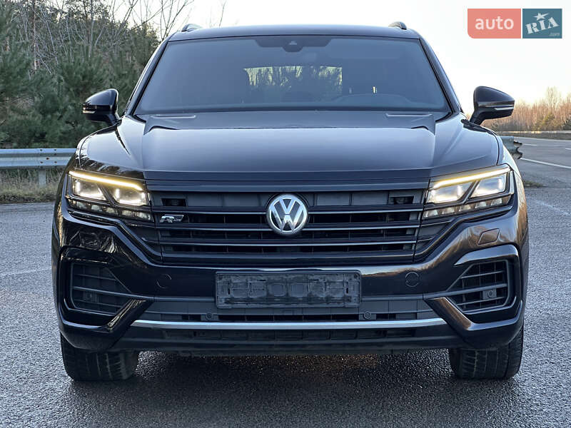 Внедорожник / Кроссовер Volkswagen Touareg 2018 в Луцке