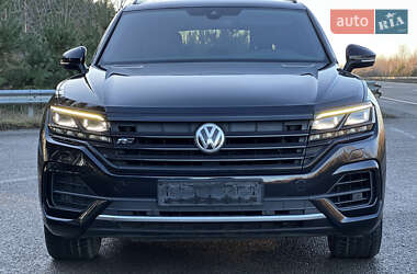 Внедорожник / Кроссовер Volkswagen Touareg 2018 в Ковеле