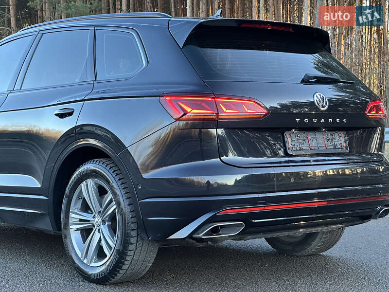 Внедорожник / Кроссовер Volkswagen Touareg 2018 в Луцке