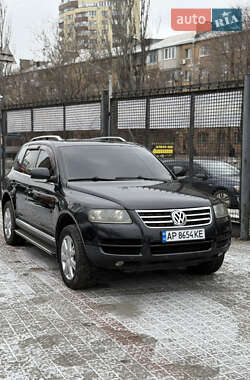 Внедорожник / Кроссовер Volkswagen Touareg 2006 в Запорожье