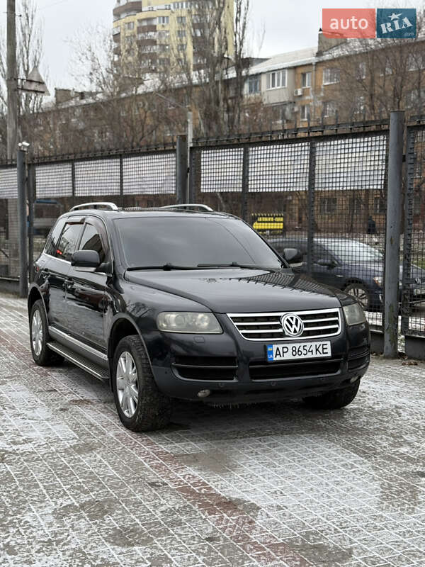 Позашляховик / Кросовер Volkswagen Touareg 2006 в Запоріжжі