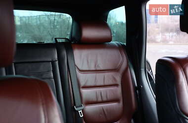 Внедорожник / Кроссовер Volkswagen Touareg 2016 в 