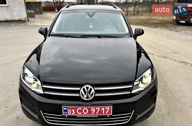 Позашляховик / Кросовер Volkswagen Touareg 2011 в Радивиліві