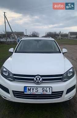 Внедорожник / Кроссовер Volkswagen Touareg 2010 в 