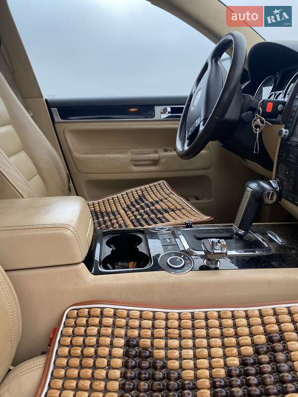 Внедорожник / Кроссовер Volkswagen Touareg 2006 в Самборе фото 16 Внедорожник / Кроссовер Volkswagen Touareg 2006 в Самборе
