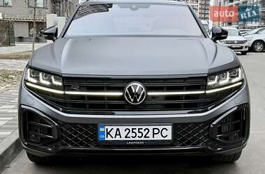 Внедорожник / Кроссовер Volkswagen Touareg 2024 в Киеве