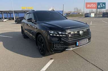 Позашляховик / Кросовер Volkswagen Touareg 2021 в Києві