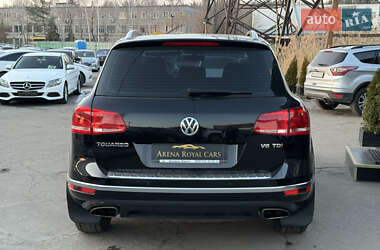 Внедорожник / Кроссовер Volkswagen Touareg 2015 в Харькове