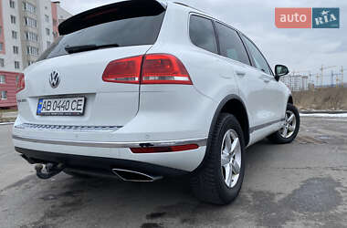 Внедорожник / Кроссовер Volkswagen Touareg 2015 в Виннице