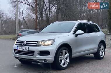 Внедорожник / Кроссовер Volkswagen Touareg 2012 в Полтаве