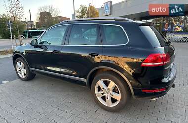 Позашляховик / Кросовер Volkswagen Touareg 2011 в Івано-Франківську