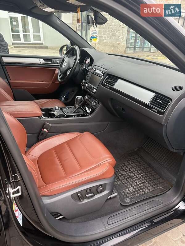 Позашляховик / Кросовер Volkswagen Touareg 2017 в Самборі фото 10 Позашляховик / Кросовер Volkswagen Touareg 2017 в Самборі