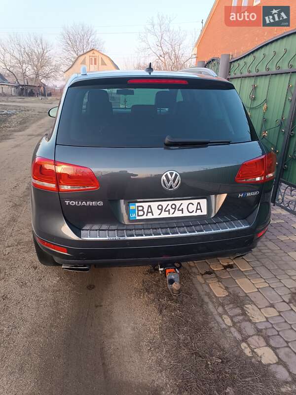 Внедорожник / Кроссовер Volkswagen Touareg 2011 в Новомиргороде фото 5 Внедорожник / Кроссовер Volkswagen Touareg 2011 в Новомиргороде