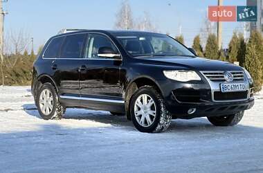 Внедорожник / Кроссовер Volkswagen Touareg 2008 в Вараше