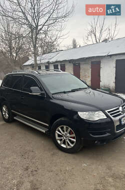 Внедорожник / Кроссовер Volkswagen Touareg 2007 в Житомире