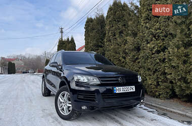 Позашляховик / Кросовер Volkswagen Touareg 2014 в Хмельницькому