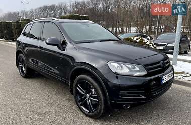 Позашляховик / Кросовер Volkswagen Touareg 2012 в Дніпрі