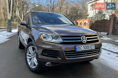 Позашляховик / Кросовер Volkswagen Touareg 2013 в Львові