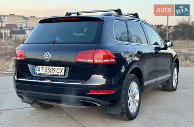 Внедорожник / Кроссовер Volkswagen Touareg 2012 в Калуше