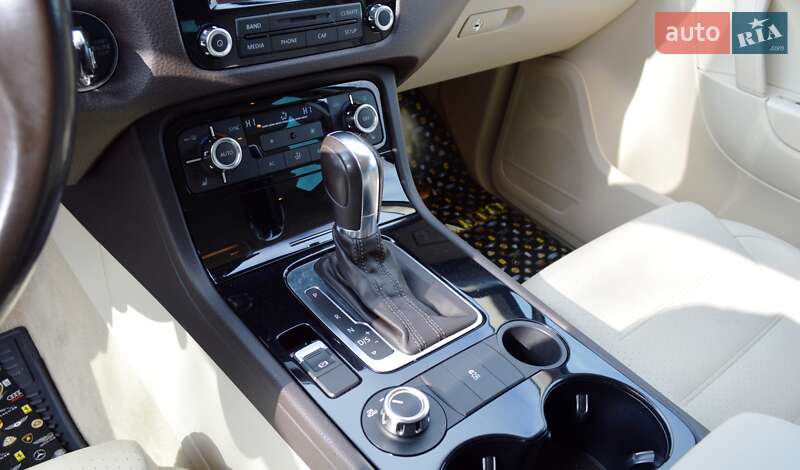 Внедорожник / Кроссовер Volkswagen Touareg 2012 в Одессе фото 27 Внедорожник / Кроссовер Volkswagen Touareg 2012 в Одессе