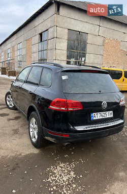 Позашляховик / Кросовер Volkswagen Touareg 2014 в Долині