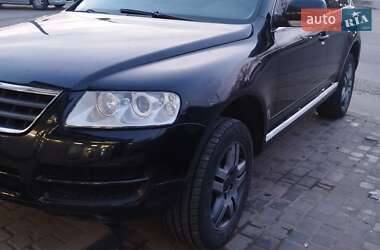 Позашляховик / Кросовер Volkswagen Touareg 2004 в Івано-Франківську