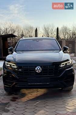 Позашляховик / Кросовер Volkswagen Touareg 2019 в Чорткові