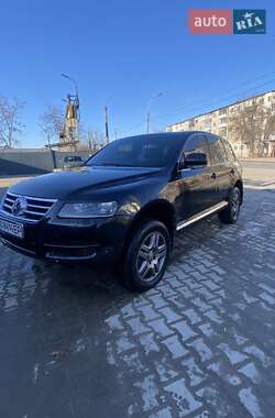 Внедорожник / Кроссовер Volkswagen Touareg 2006 в Тернополе