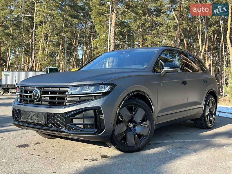 Внедорожник / Кроссовер Volkswagen Touareg 2024 в Киеве