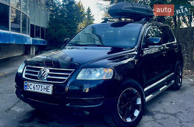 Позашляховик / Кросовер Volkswagen Touareg 2005 в 