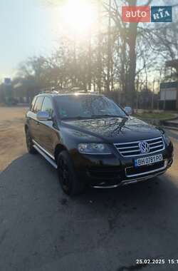 Позашляховик / Кросовер Volkswagen Touareg 2006 в Одесі