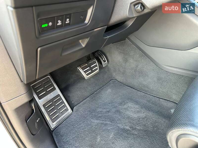 Внедорожник / Кроссовер Volkswagen Touareg 2019 в Умани фото 14 Внедорожник / Кроссовер Volkswagen Touareg 2019 в Умани