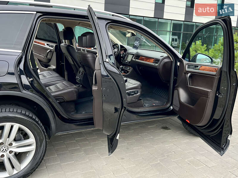 Внедорожник / Кроссовер Volkswagen Touareg 2010 в Хмельницком фото 44 Внедорожник / Кроссовер Volkswagen Touareg 2010 в Хмельницком