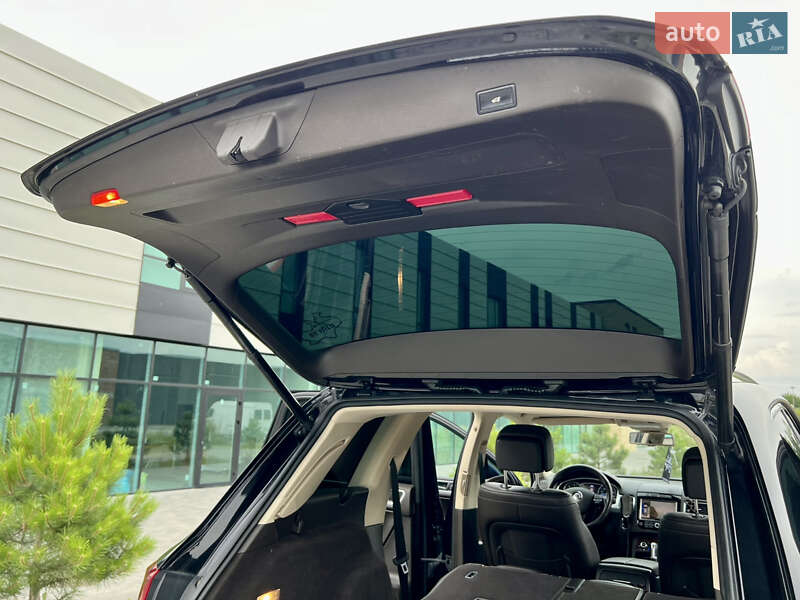 Внедорожник / Кроссовер Volkswagen Touareg 2010 в Хмельницком фото 43 Внедорожник / Кроссовер Volkswagen Touareg 2010 в Хмельницком