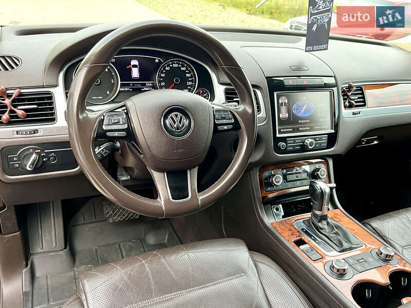 Внедорожник / Кроссовер Volkswagen Touareg 2010 в Хмельницком фото 53 Внедорожник / Кроссовер Volkswagen Touareg 2010 в Хмельницком