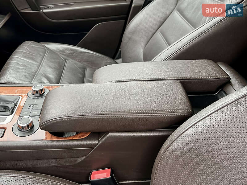 Внедорожник / Кроссовер Volkswagen Touareg 2010 в Хмельницком фото 57 Внедорожник / Кроссовер Volkswagen Touareg 2010 в Хмельницком